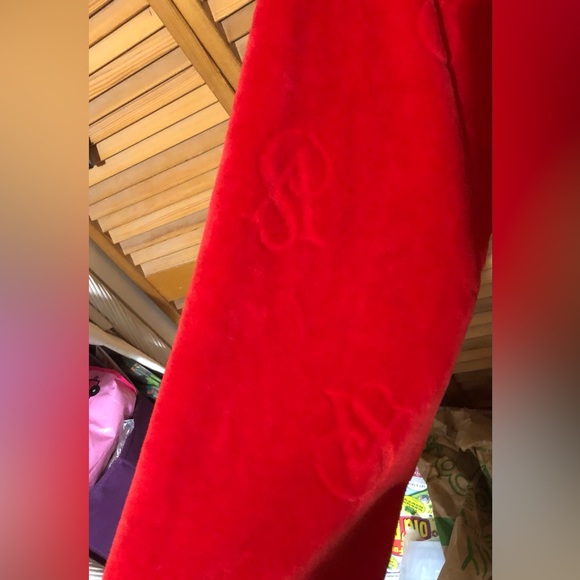 VICTORIA'S SECRET Signature VS Women’s Red Belted Robe Size Medium - Picture 7 of 7